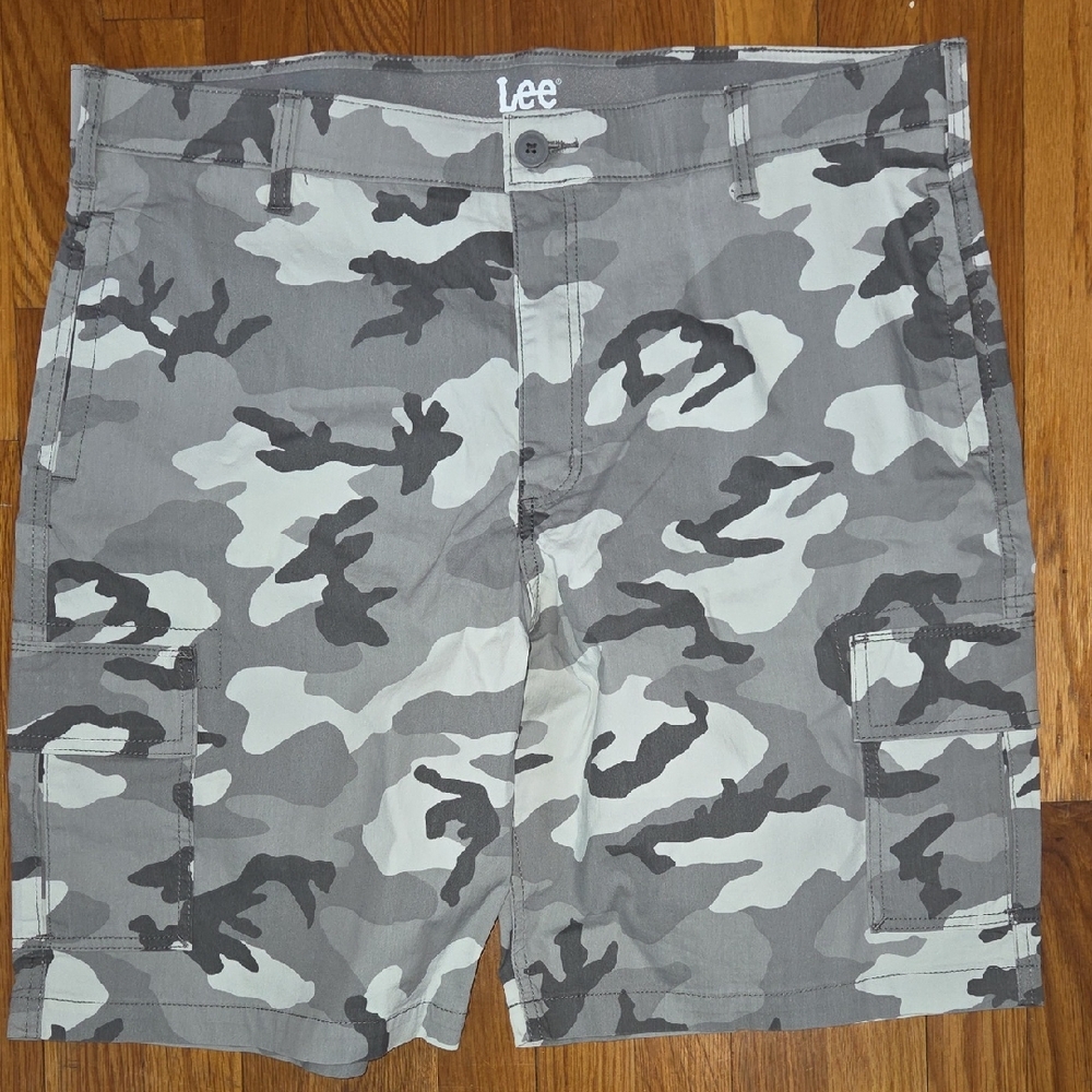 Lee Men's Camouflage Cargo Shorts